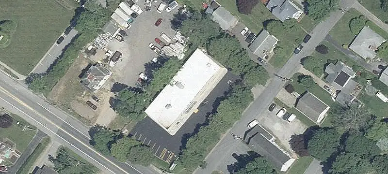 Sherwin Williams-Anchored Shopping Center