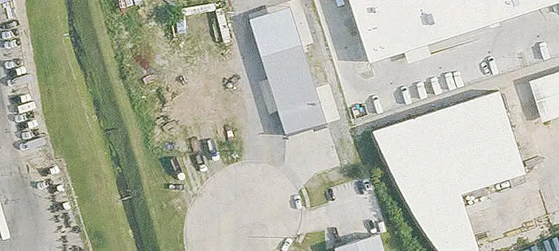 Warehouse with Loading Doors