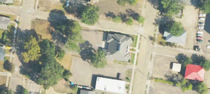Single-Story Office Building