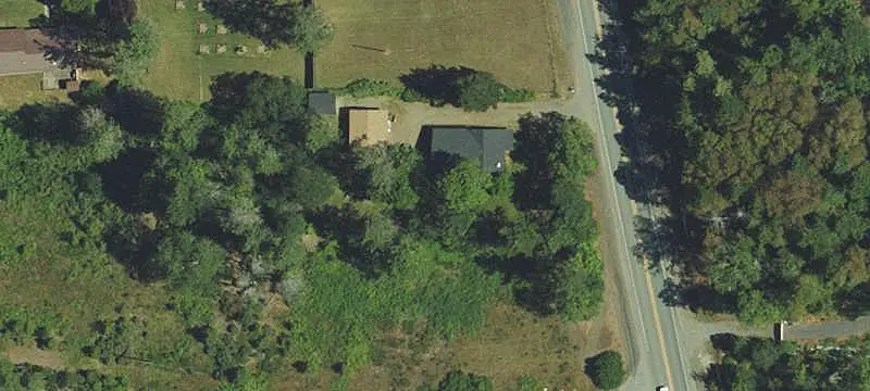 Nine-Hole Golf Course with Range
