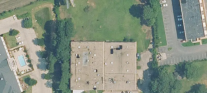 Fenced Flex Space with Highway Frontage