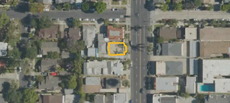 Neighborhood Storefront Suite
