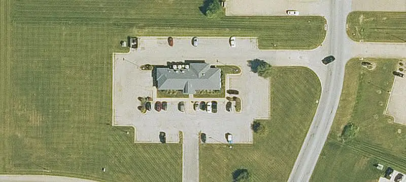 Conventional Restaurant Building