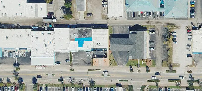 Two-Story Bar & Pub Building