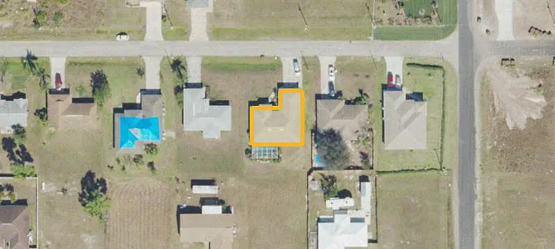 4005 13th St SW, Lehigh Acres, FL 33976