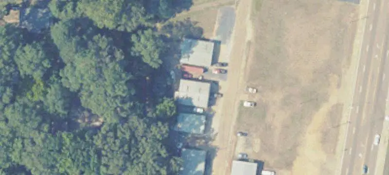 Auto Shop with Included Tools