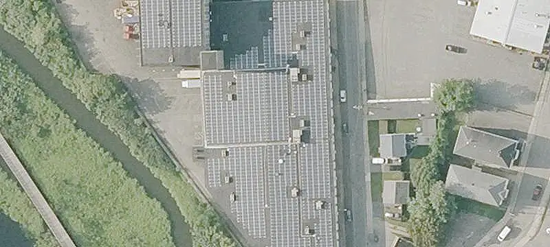 Office Units with Freight Elevator