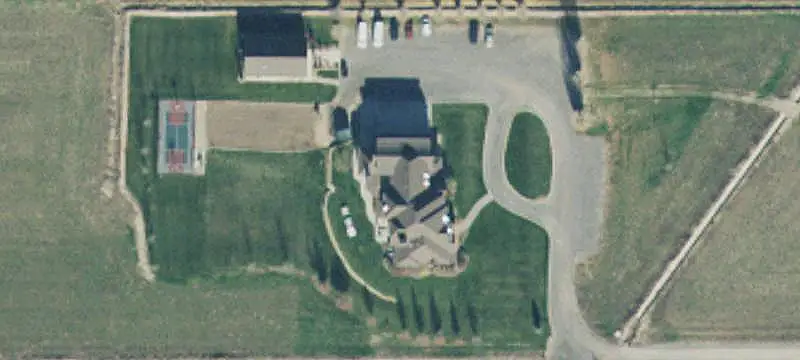 School Property with Workshop