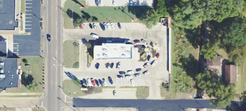 Auto Shop With Retail Space