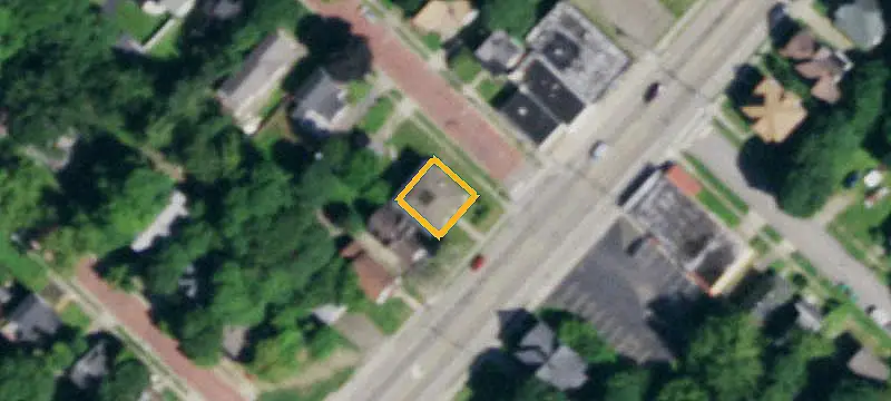 4-Unit Property with Garage
