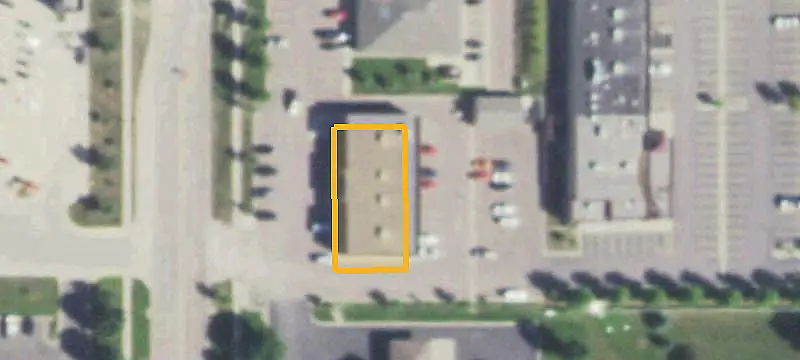 Retail Space with On-Site Parking