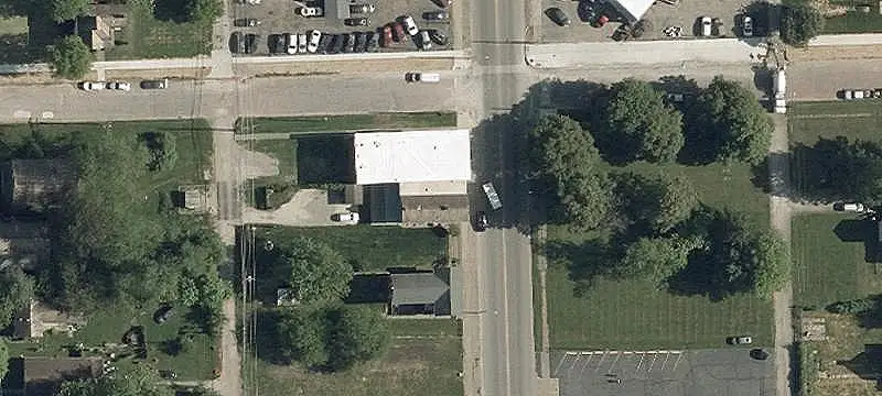 Updated Mixed-Use Property with Salon