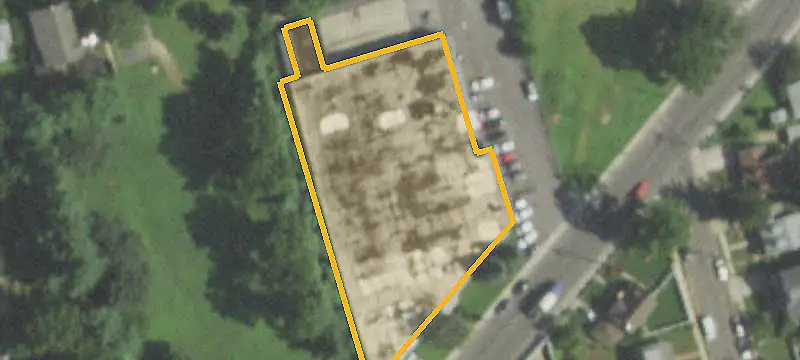 Industrial Building with Three-Phase Power