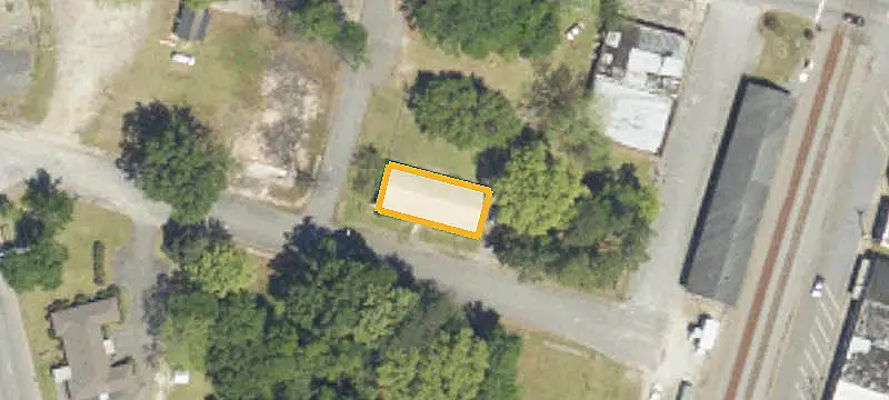 Office Units with Fenced Yard
