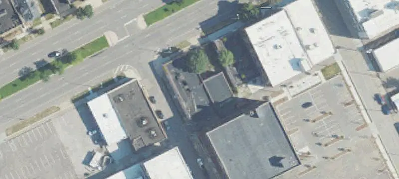 Courtyard Storefront Space