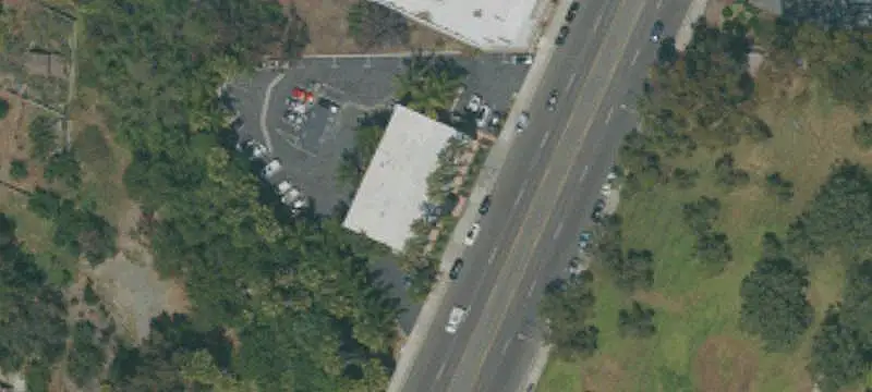 Multi-Tenant Mixed-Use Property