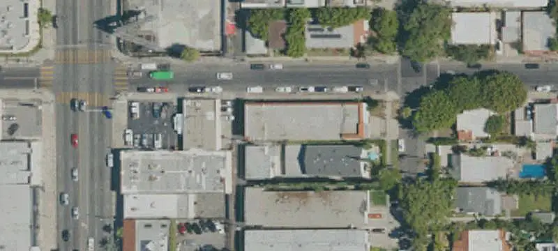 8-Unit Apartment Building