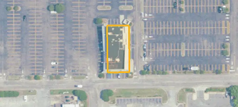 Multi-Tenant Shopping Center