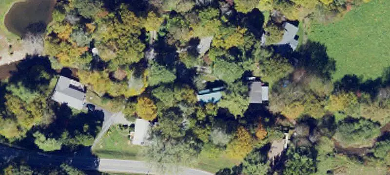 Renovated Duplex with Creek Setting