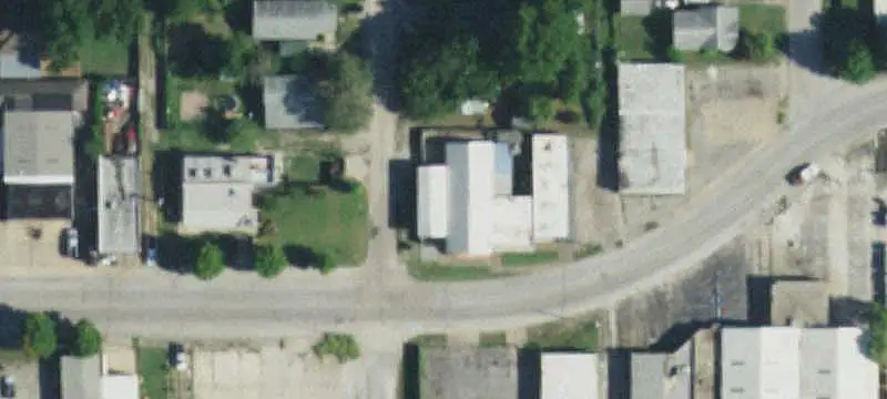 Mixed-Use Property with Shop Buildings