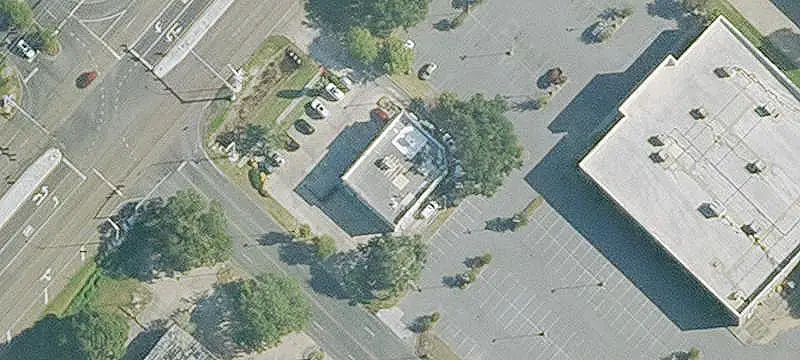 Starbucks & T-Mobile Retail Space