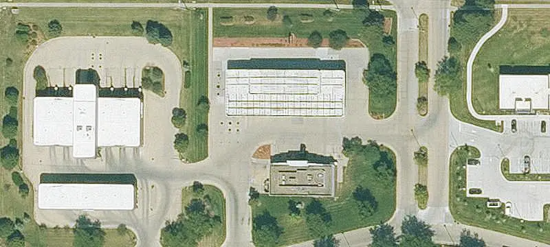 Retail Space Near Hy-Vee