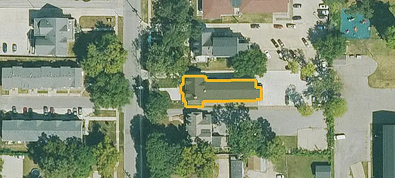 Renovated 13-Unit Apartment Building