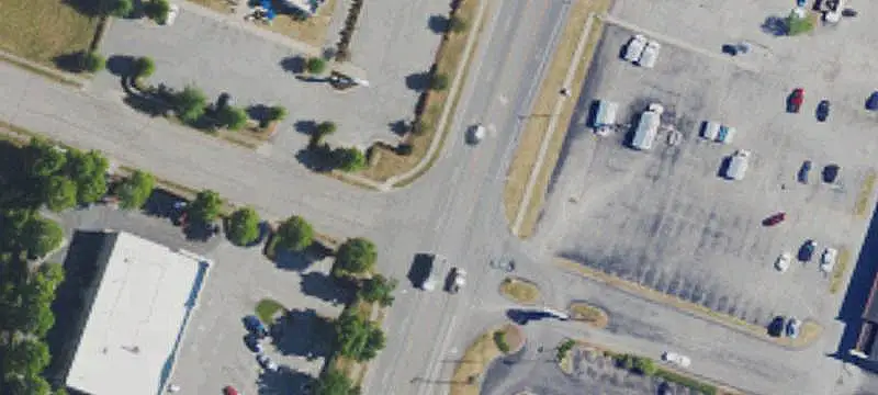 Multi-Tenant Retail Center