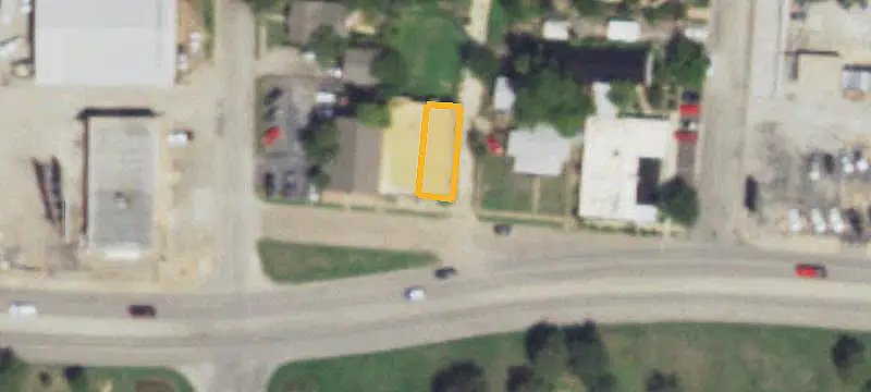 Fenced-Yard Flex Space