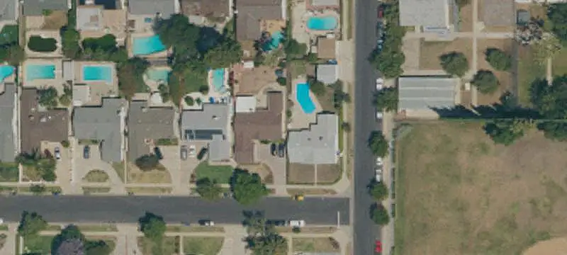 Triplex with Detached Residence