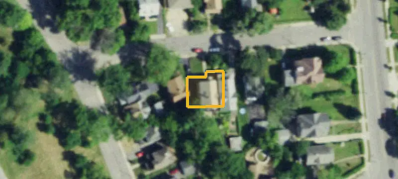 Vacant Duplex with Third-Floor Space
