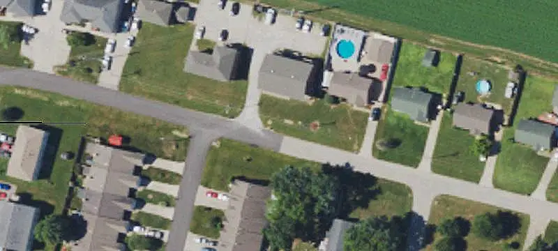 10-Unit Apartment Building