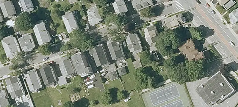 Renovated Duplex with Private Porches