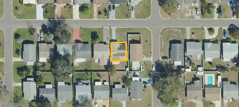 Two-Unit Duplex with Updated Roof