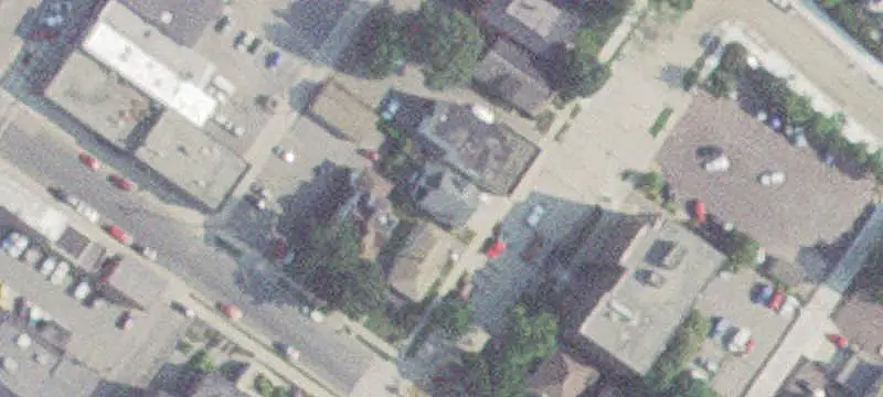 Mixed-Use Property with Apartment