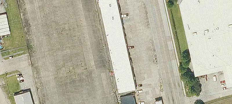C1 Retail Space with Parking