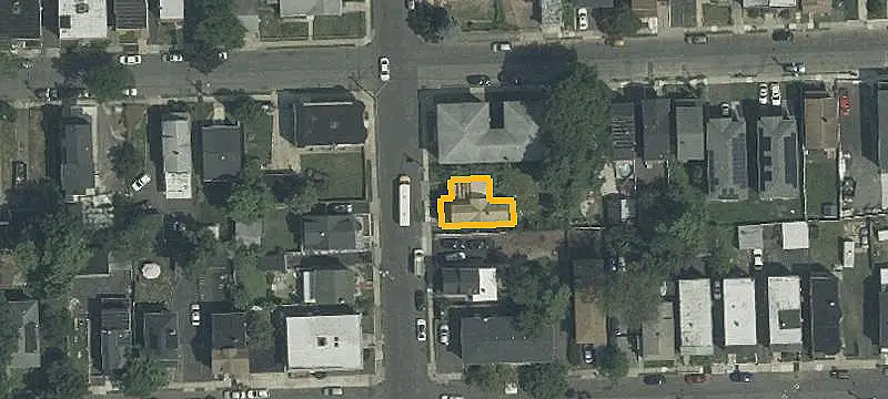 Two-Unit Duplex with Flex Space