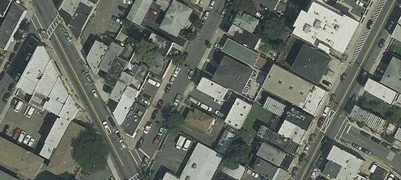 Flex Space with Heated Garages