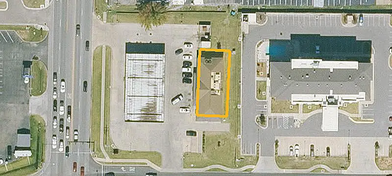 Retail Space with Warehouse Area