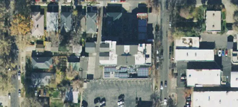 Renovated Laundromat Retail Space