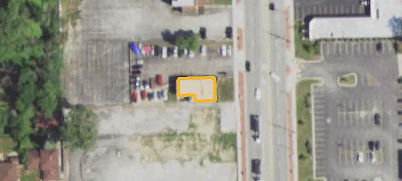 Commercial Land at Signalized Intersection