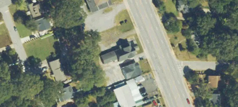 Mixed-Use Property with Flexible Layout