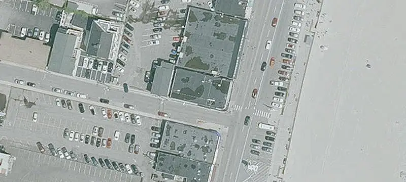 Oceanfront Three-Unit Storefront