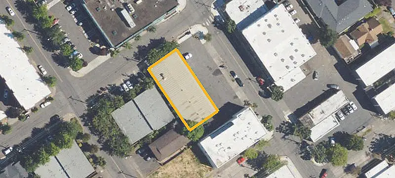 Freestanding Retail Building