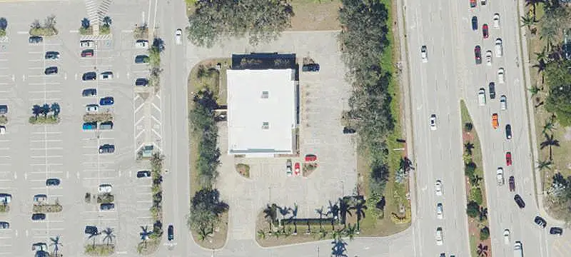 AutoZone NNN Ground Lease