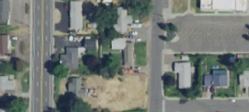 Triplex with Backyard