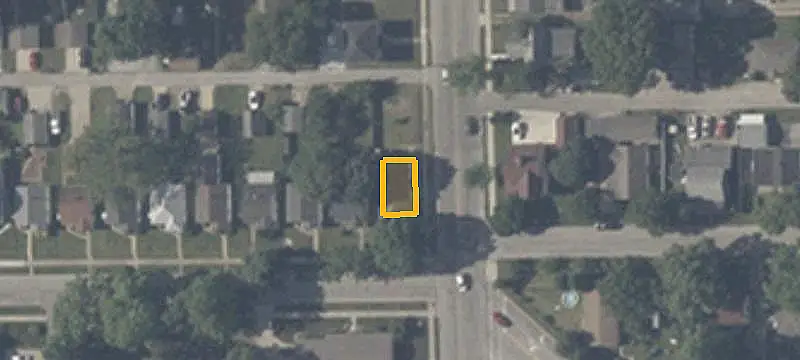 Updated Duplex with Basement Space