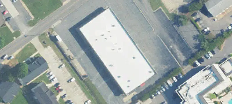 12-Unit Office Building