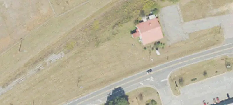 Specialty Property at Highway Intersection