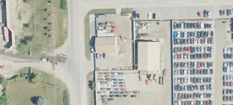 Flex Space with Drive-Through Yard